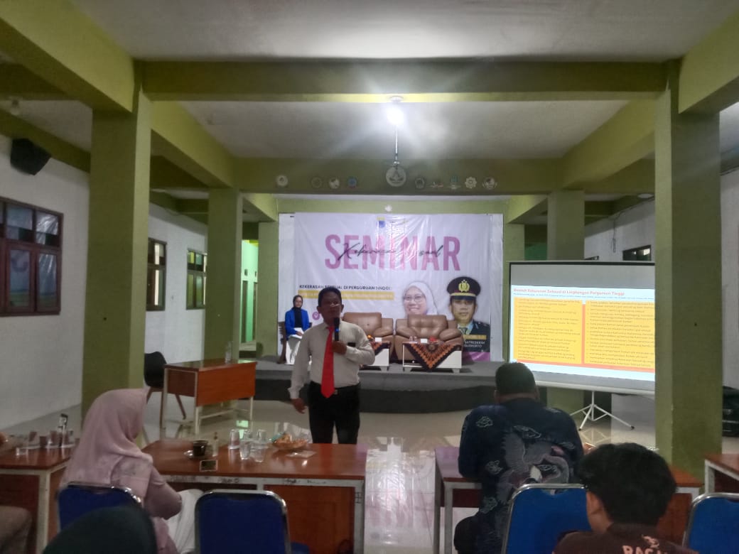 Keterangan foto: suasana seminar