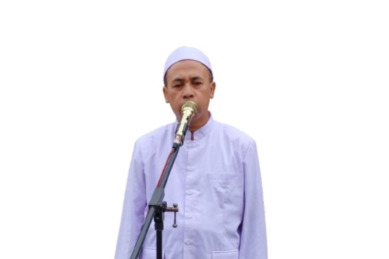Foto - KH. Muzayyin, S.Ag pengasuh Ponpes Bustanul Jadid, Bukek, Tlanakan
