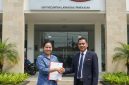 Ilustrasi gambar debitur dan management unit Bank Jatim