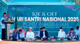 Pengasuh Pondok Pesantren Az-Zubair, KH. Mahrus Ali Maliji, saat memberikan sambutan di acara launching kick off Hari Santri Nasional (HSN) 2025.
