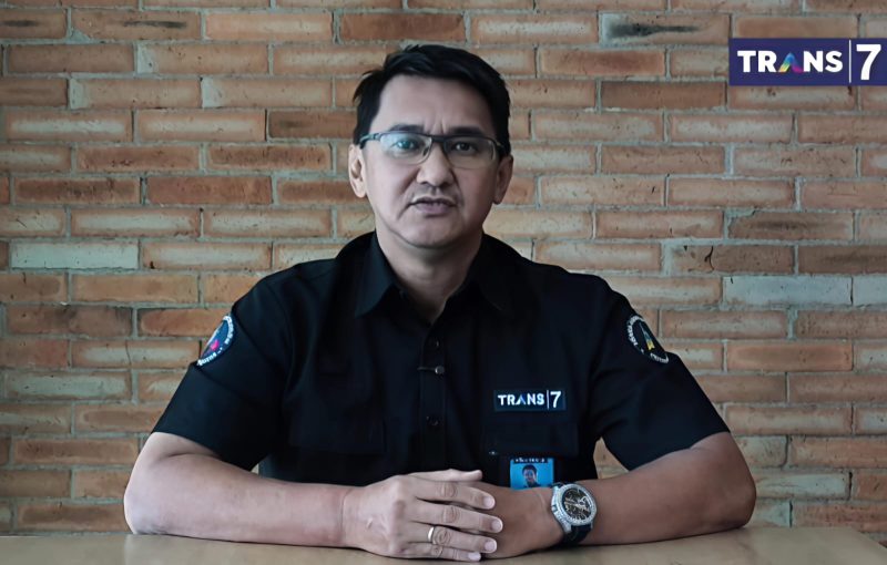 Production Director Trans7, Andi Chairil.