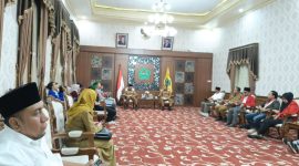 Suasana Audiensi Cipayung Plus Bersama Bupati dan Wabup Pamekasan di Peringgitan Dalam, Mandhapa Agung Ronggosukowati Pamekasan.