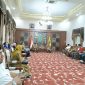 Suasana Audiensi Cipayung Plus Bersama Bupati dan Wabup Pamekasan di Peringgitan Dalam, Mandhapa Agung Ronggosukowati Pamekasan.