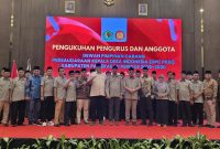 Suasana pelantikan DPC PKDI Pamekasan di Azana Hotel.