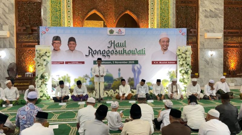 Bupati Pamekasan, KH Kholilurrahman saat memberikan sambutan.