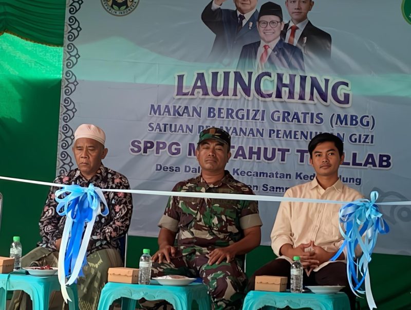 Suasana peresmian Dapur MBG SPPG Miftahut Thullab Gedangan, Kecamatan Kedungdung, Kabupaten Sampang.