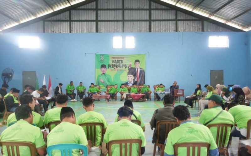 Suasana pembukaan Sekolah Kader Perubahan.