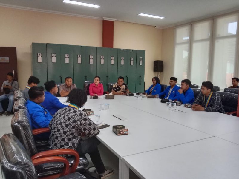PC PMII Mojokerto audiensi dengan DPRD Mojokerto Kota.