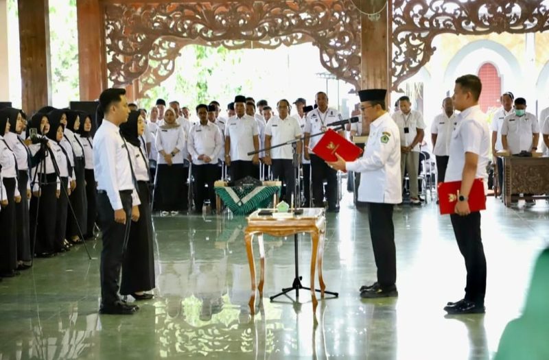 Pelantikan PPPK di Pamekasan yang digelar di Pendopo Ronggosukowati.