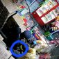 Aksi pencurian terekam cctv.