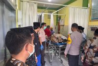 Kondisi korban laka tunggal saat berada di Puskesmas.