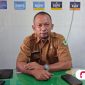 Staf Fungsional Penata Kelola Perumahan DPRKP Pamekasan, Dwi Budayana Eka, saat diwawancarai