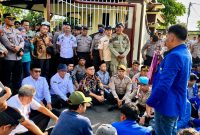 PMII saat melakukan dialog dengan Bupati Pamekasan
