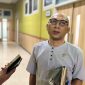 Anggota Komisi IV DPRD Pamekasan, Mustofa Afif, saat di Wawancarai di Gedung DPRD Pamekasan