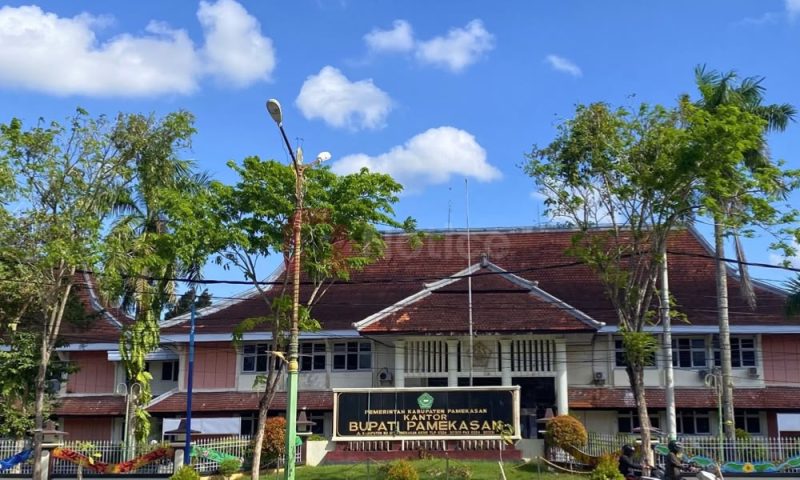 Foto Kantor Bupati Pamekasan, Jl. Raya Kabupaten.