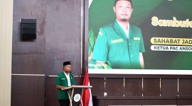 Foto Achmad Jadid Ketua PAC GP Ansor Tlanakan saat sambutan