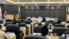 Suasana Rapat Paripurna DPRD Pamekasan bersama Bupati dan Wabup Pamekasan di Ruang Sidang.