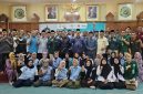 Momentum foto bersama Panitia Bidang Kesehatan Muktamar ke-35 NU.