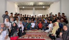 Pengurus IKABU Pusat menggelar silaturahmi dan konsolidasi terakhir di Graha IKABU, PPBU Tambakberas, menjelang pelantikan dan persiapan menyukseskan Muktamar ke-35 NU.