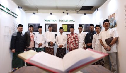 Nahdlatut Turots saat menggelar pameran karya ulama Kudus dalam rangkaian Jelajah Turots Nusantara pada tahun lalu (2025).