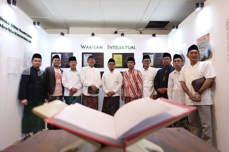 Nahdlatut Turots saat menggelar pameran karya ulama Kudus dalam rangkaian Jelajah Turots Nusantara pada tahun lalu (2025).