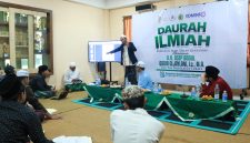 Pelaksanaan pelatihan tahqiq oleh Nahdlatut Turots bersama PP. Zainul Hasan, Genggong, Probolinggo.
