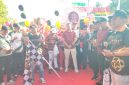 Pelepasan peserta JJS Central 88 di Selatan Monumen Arek Lancor.