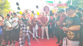 Pelepasan peserta JJS Central 88 di Selatan Monumen Arek Lancor.