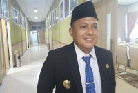 Wakil Bupati Pamekasan, Sukriyanto, saat diwawancarai.