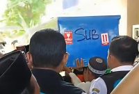 Jenazah Rian tiba di rumahnya, Desa Teja Timur, Kecamatan Pamekasan, Kabupaten Pamekasan, Rabu sekitar pukul 11.30 WIB.
