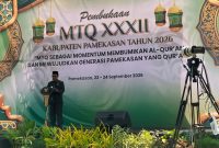 Bupati Pamekasan, KH Kholilurrahman, saat memberikan sambutan diacara pembukaan MTQ XXXII.