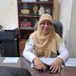 Kepala Bagian Administrasi Perekonomian Pamekasan, Sri Puji Harijani, saat diwawancarai di ruang kerjanya.