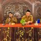Plt DPRKP Pamekasan, Andi Ali Syahbana, saat memberikan sambutan diacara rapat koordinasi strategis yang melibatkan para Kepala Desa dan Lurah se-Kecamatan Pamekasan, Selasa (6/10/2026).