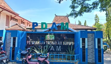 Kantor PDAM Tirta Jaya Kabupaten Pamekasan.