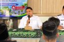 Plt DPRKP Pamekasan, Andi Ali Syahbana, didampingi Camat Proppo, Irwan, saat menggelar sosialisasi.
